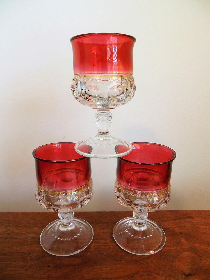 apple crown and cranberry apple crown and cranberry