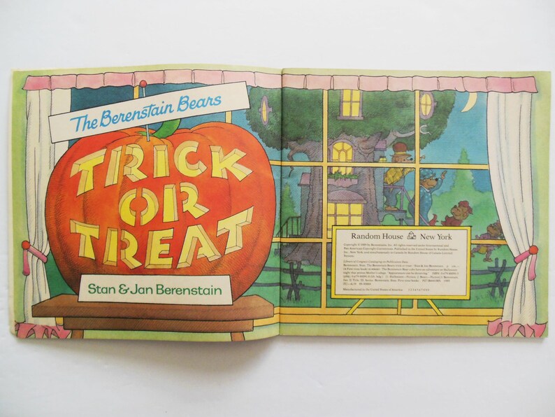 Berenstain Bears Trick or Treat Halloween Children's Book by Stan and ...