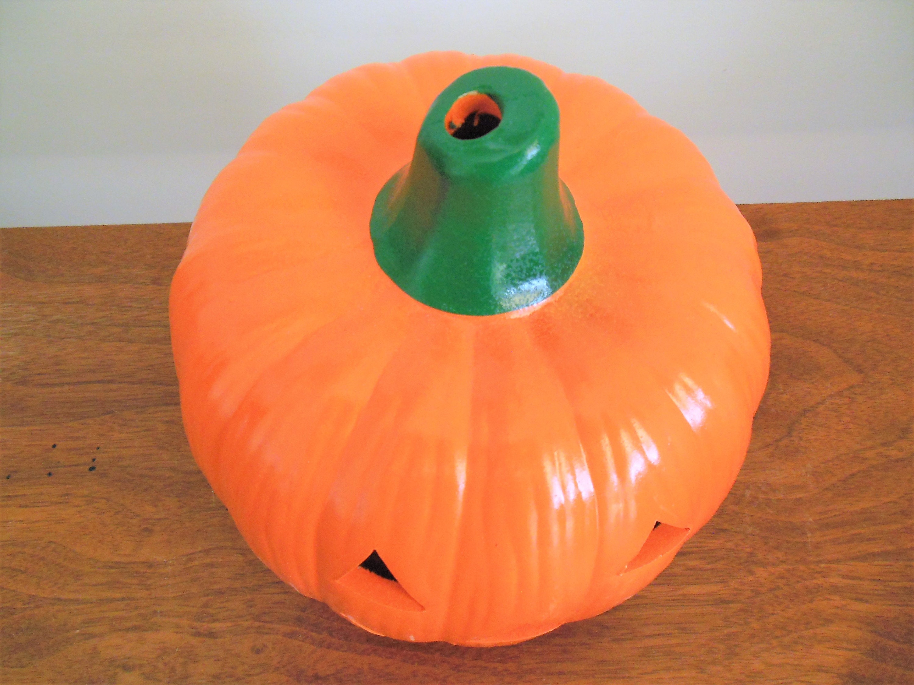 Halloween Ceramic Pumpkin, Jack O Lantern in Original Box Halloween Ceramic Pumpkin, Jack O Lantern in Original Box
