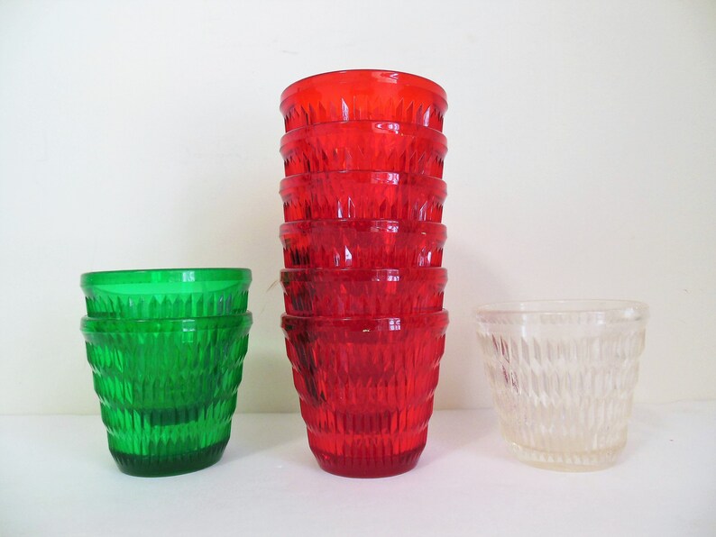 Dupont Diamond Pattern Glasses Set of Nine Lucite Acrylic Resin Unbreakable Tumblers Red Green and Clear for Christmas or Year Round Use
