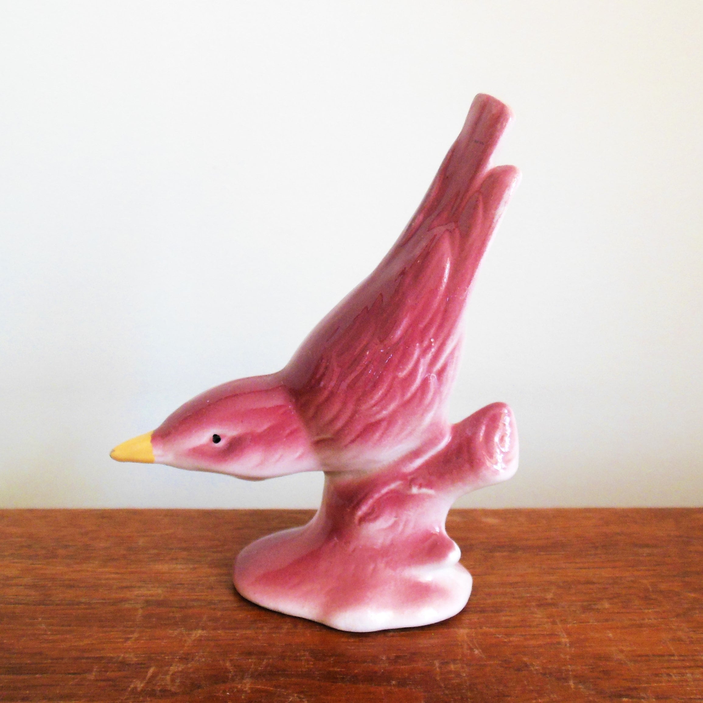 Bird on a Stump Figure Pink Mauve Ceramic Figurine, Finch Grosbeak