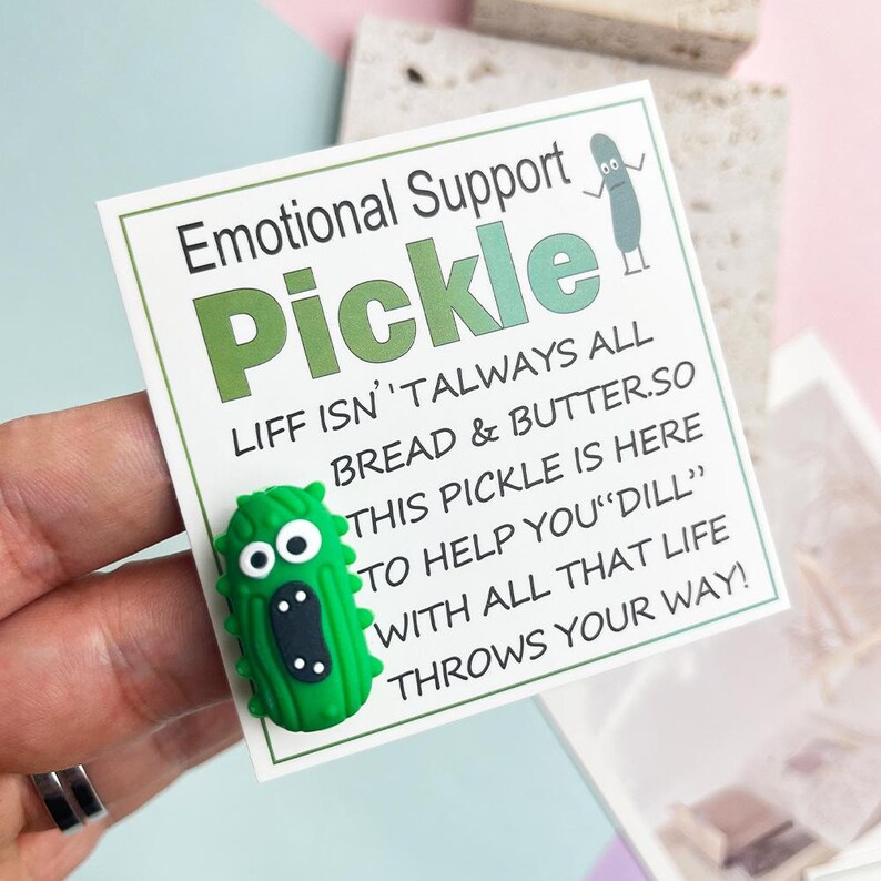 Bridesmaid Proposal Pocket Hug - Capybara Resin Wedding Favor - DIY ...