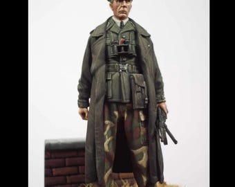 1/35 World War II officers - Resin Model figure soldier - Military themes - Unassembled and unpainted kit