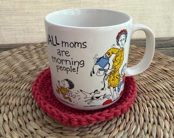Vintage 1990 Mom Mug, Crochet Coaster Set | Funny mom gift