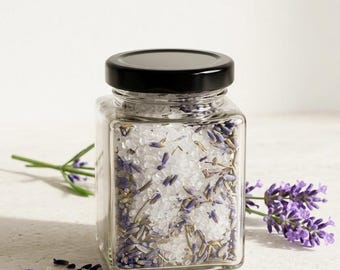 Autentici sali da bagno alla lavanda di Karlovy Vary, per un bagno termale minerale, per un relax e una cura di sé biologici (vasetto di vetro).