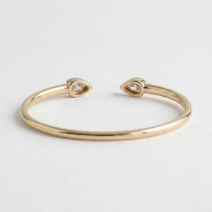 Lab-Grown Pear Diamond Open Cuff Bangle Bracelet, 14K Gold Bangle Bracelet for Women, Pear-Cut Bracelet, Lab Diamond Bracelet For Gifts