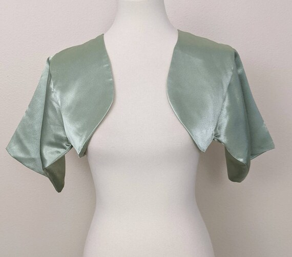 Shrug Bolero Green, Ladies Shrug Jacket, Bridal Jacket Green, Shoulder Cover Up, Shrug for Dress, Classic Jacket Green, Bridesmaids Shrug