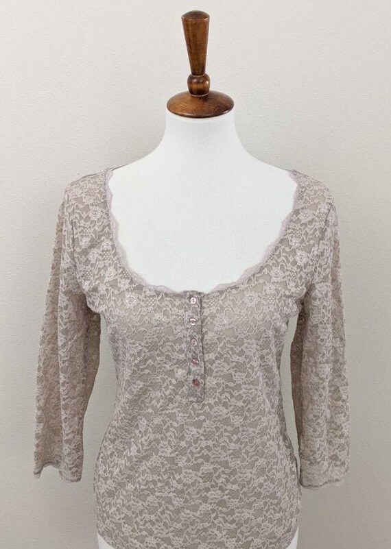 Vintage Victoria’s Secret graphic girl top