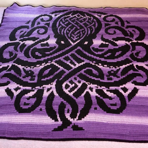 Patrón de manta de ganchillo con mosaico de pulpo celta