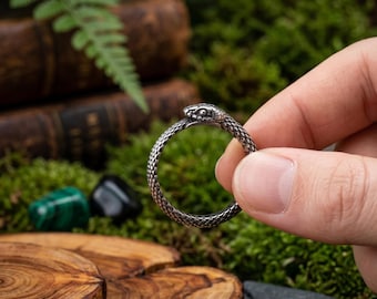 Anello Ouroboros con coda di serpente mangiante in acciaio inossidabile 316L, anello infinito con serpente, anello con serpente, mitologia greca, anello gotico da strega, anello vichingo