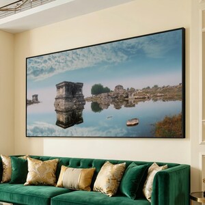 Oude ruïnes reflectie canvas, historische stenen architectuur muurkunst, rustig waterlandschap canvas, serene natuurscène decoratie