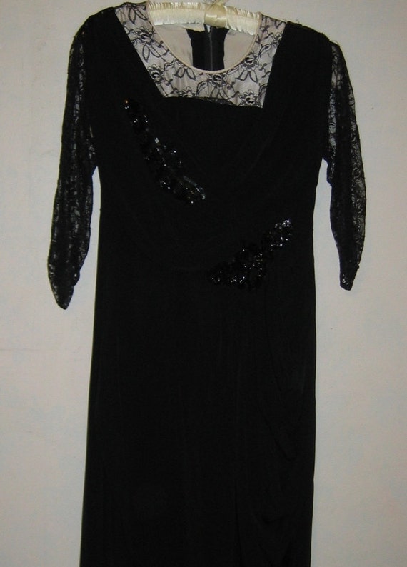 Vintage 1940's Black Dress - image 5