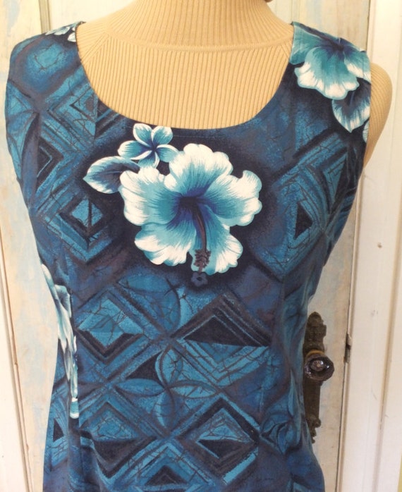Vintage 1960's Hawaiian Dress - image 1
