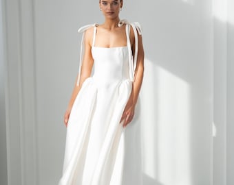 Ivory Square Neck A-Line Wedding Dress | Bow Straps Open Back Bridal Gown