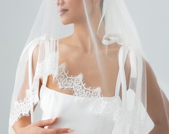 Ivory Bridal Veil | Chantilly Lace Trim | Fingertip Cathedral Wedding | Made in England