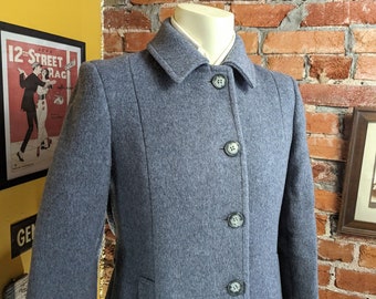 1970s Ladies PENDLETON Coat Vintage Womens Gray 100% Virgin Wool Long Winter Coat from Pendleton Woolen Mills - Size 8