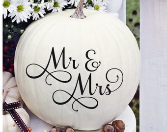 Mr and Mrs Decal Wedding Decal Small Wedding Decor Small Decal for Wedding Chalkboard Wedding Decal Vinyl Decal Mr and Mrs Wedding Decor DIY