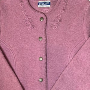 Cardigã Pendleton Feminino Tamanho M Rosa Excelente Lã Bordada Floral EUA imagem 2