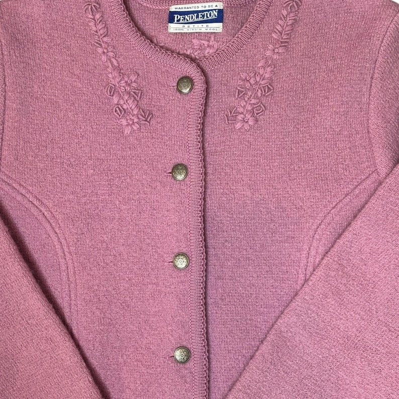 Cardigã Pendleton Feminino Tamanho M Rosa Excelente Lã Bordada Floral EUA imagem 2