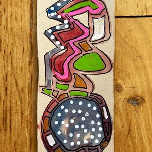 Marcapáginas abstracto multicolor | Ilustración artística de formas apiladas | Papelería original 5x20 cm