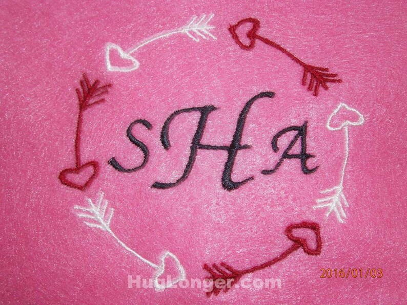 Embroidered Arrow Heart Frame embroidery file image 3