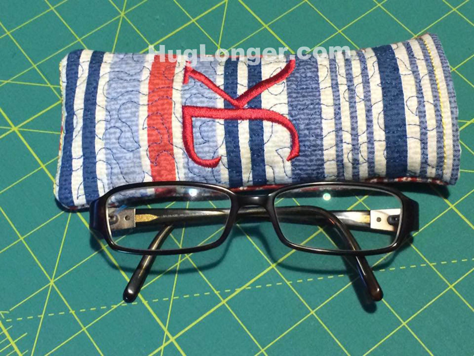 ITH Glasses Case Embroidery File HL1055 Sunglasses Eyeglasses Etsy