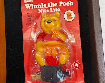 Vintage Winnie The Pooh Disney Nite Light Verkauft von Sears Roebuck Neu im Paket