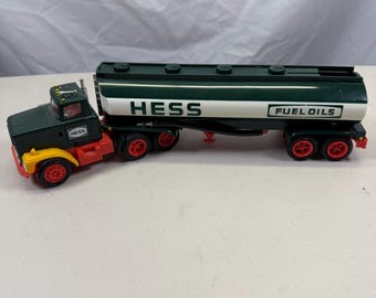 1983 Hess Fuel Oils Tanker Truck – Working Lights – Vintage – Read Description