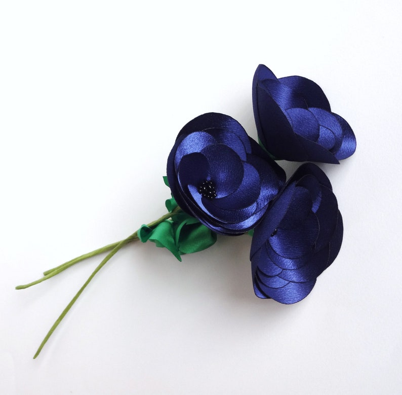 3 Navy Blue Fabric Flowers on Stems Bouquet Silk Floral | Etsy