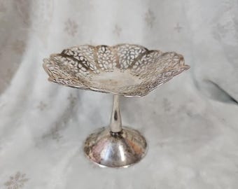 Plato para dulces o baratijas con pedestal, chapado en plata vintage, de Lovelace, estilo MCM (Medio Oriented), Cottagecore.