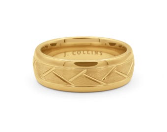 Men's Patterned Gold Ring – Rugged Masculine Style for All Occasions