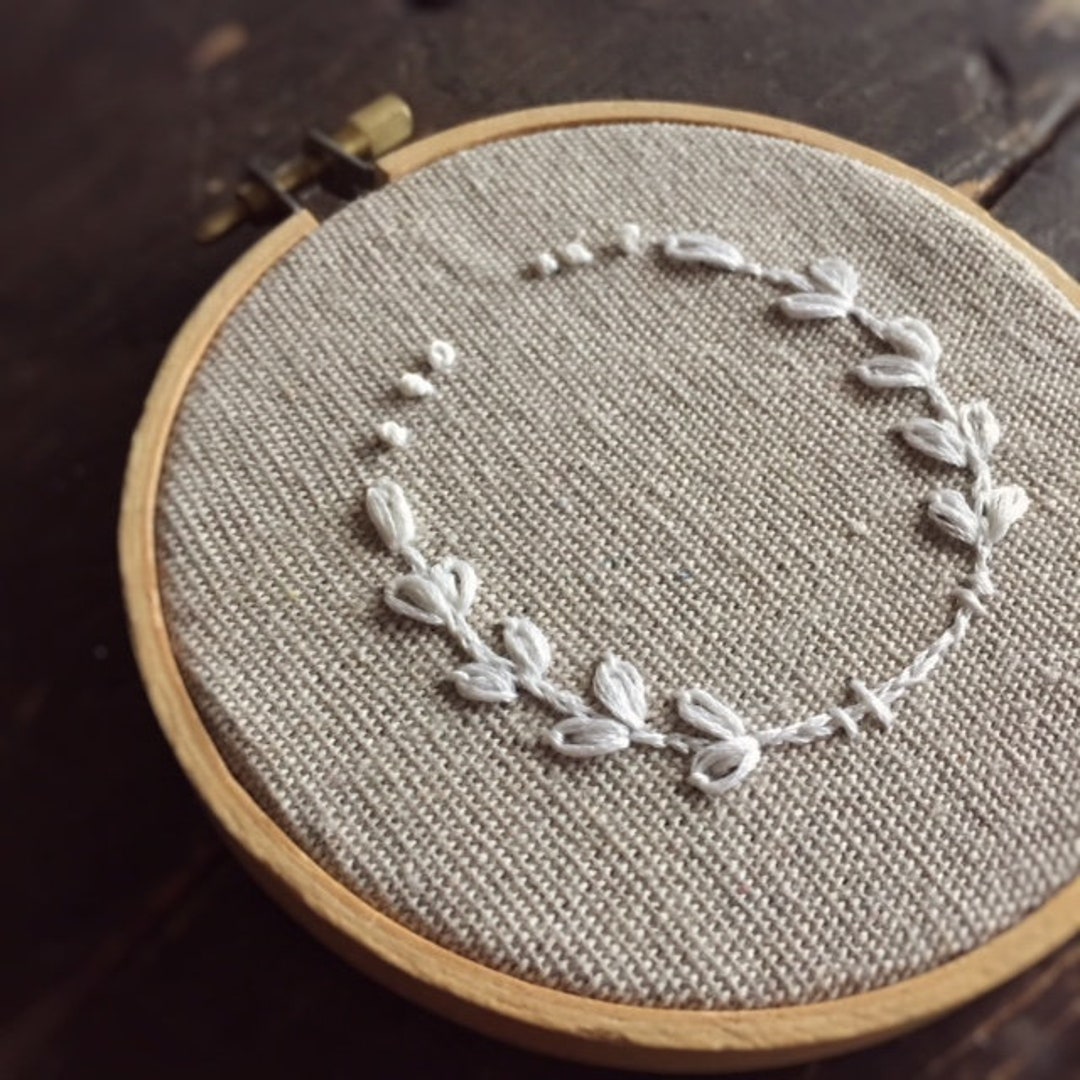 PDF Laurel Wreath Embroidery Pattern - Home Decor Wall Art ...