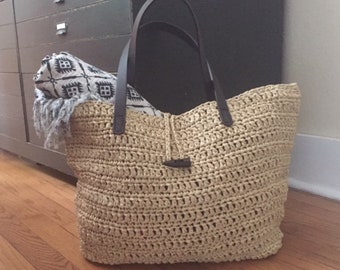 PDF Crochet Pattern - Martha's Vineyard Tote Pattern - Trendy Preppy Straw Beach Bag with Leather Handles - Raffia Bag