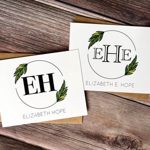 Ensemble de cartes de notes monogramme personnalisé | Ensemble de papeterie personnalisé | Cartes de notes végétales avec enveloppes | Idées cadeaux botaniques | Lot de 10
