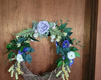 Lavender rose decorative wreath.