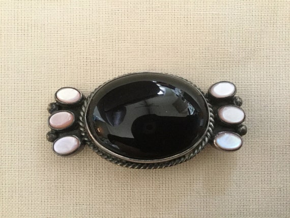 Sterling Silver Onyx and Rose Quartz Brooch - image 1