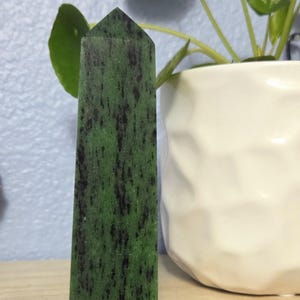 GREEN Zoisite Tower - Heart Chakra Healing, Metaphysical Altar Decor, Spiritual Growth Stone