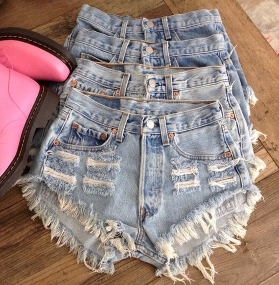 vintage levi cut off denim shorts