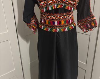 Traditional Algerian Kabyle Amazigh Dress