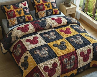 Rustic Disney Mickey Mouse Cabin Quilt Set, Plaid Checkerboard Pattern Bedding with Pillows, Cozy Lodge Style Decor Bedspread Gift