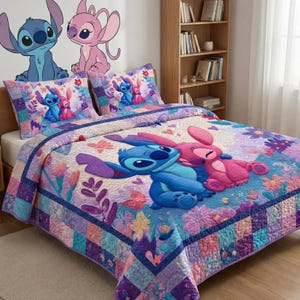 Puede incluir: Una tabla de cortar de madera hecha a mano con un acabado natural. La tabla rectangular tiene un canal para jugos y un asa. Dimensiones: aproximadamente 45 cm de largo, 30 cm de ancho y 2,5 cm de grosor.