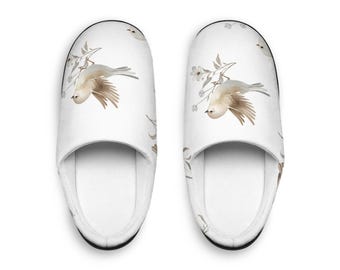 Watercolor Bird Pattern Men's Indoor Slippers | Neutral Botanical Flight