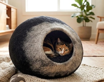 Felt Cat Cave Bed – Handmade Wool Pet House