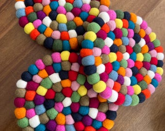 Filtbollsunderlägg – Flerfärgad ullunderlägg, värmebeständigt grytunderlägg