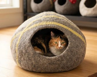 Felt Cat Cave Bed – Handmade Wool Pet House