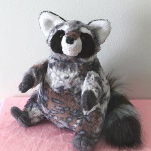 Sitting Raccoon Plush Pattern PDF / JPG Instant Download