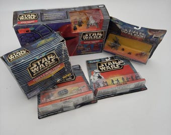 Lote de Micro Machines vintage de Star Wars: figuras de Luke's Swamp X-Wing y Guardia Real.