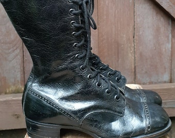 Childrens original Victorian/Edwardian lace up boots.