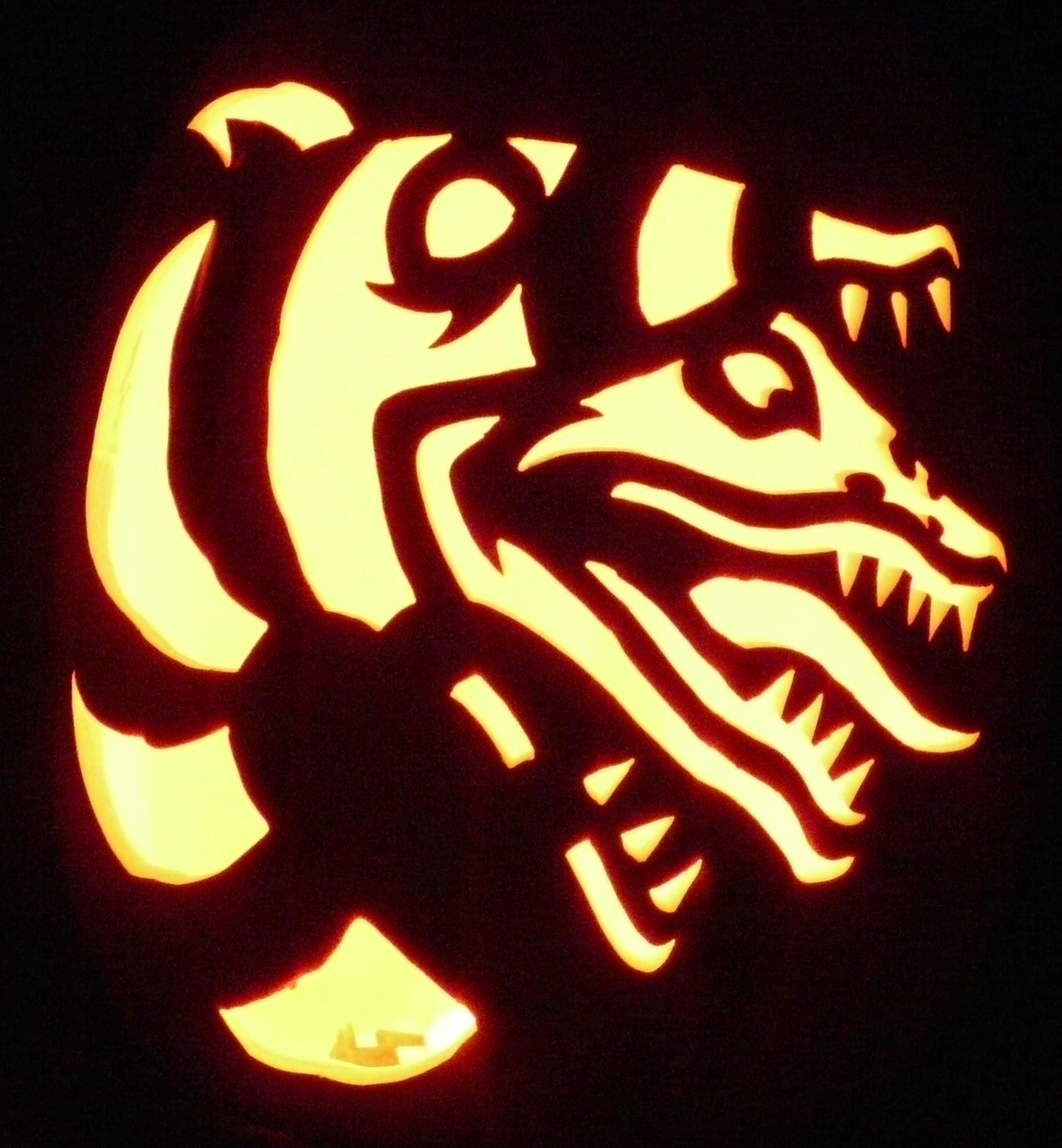 hand-carved-sand-worm-from-beetlejuice-on-a-foam-pumpkin-for-halloween-decorating-etsy