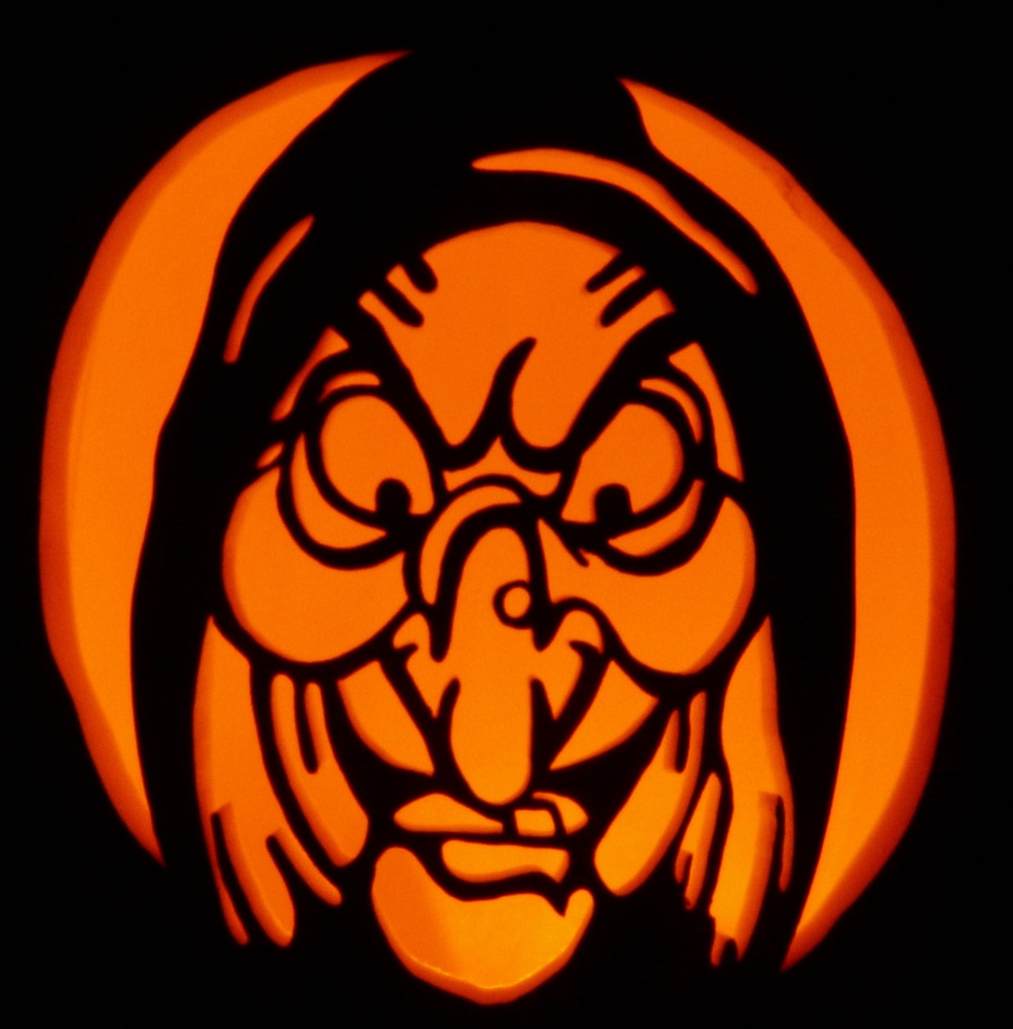 Evil Queen Pumpkin Stencil evil-queen-pumpkin-stencil